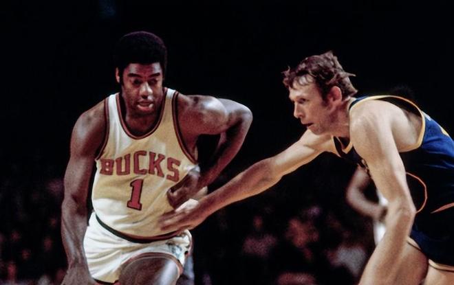 捉到皮球反 捉到皮球反